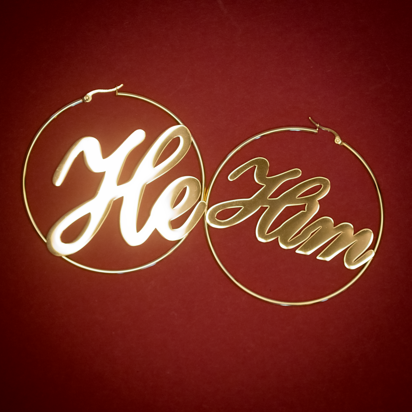 Hoop earring "He/Him"